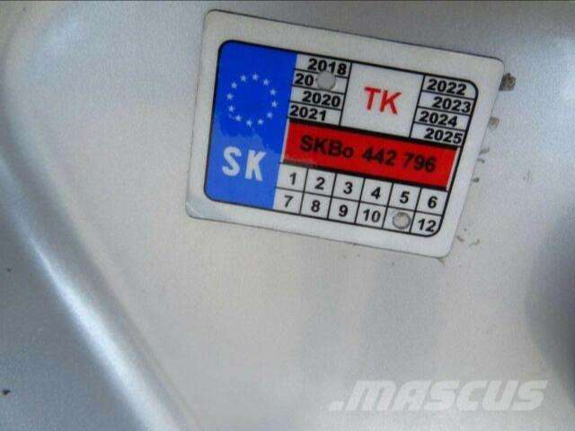 KÖGEL THREESIDED STRICKLING, LIFTING AXLE, VIN 719